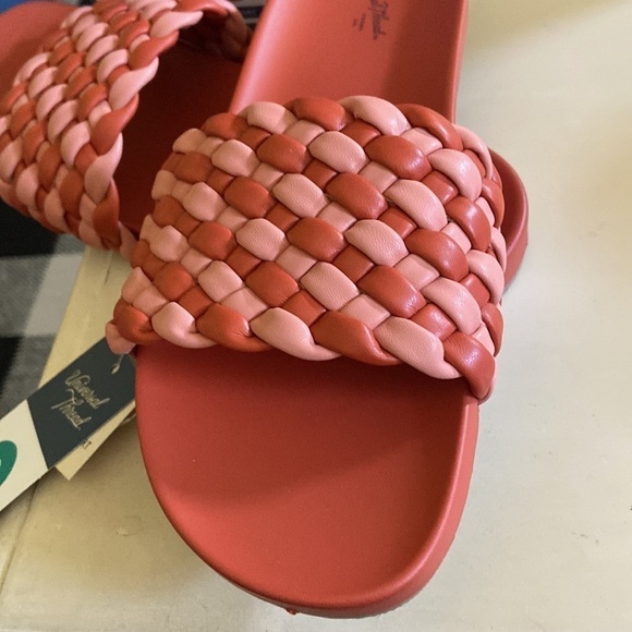 Women's Polly Woven Slide Sandals by Universal Thread 🆕 - Picture 5 of 5